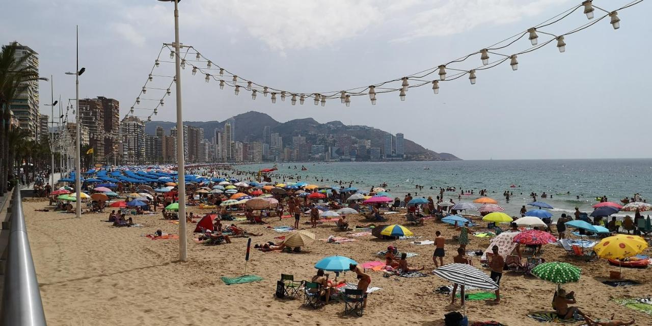 Moby Dick 12C, Playa Levante Бенидорм Екстериор снимка